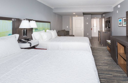 St. Augustine Beach Hotel | Inviting Hampton Inn St. Augustine Beach with Pool & Spa
