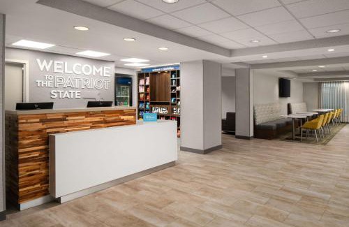Sturbridge Hotel | Discover Comfort at Hampton Inn Sturbridge with Pool Access
