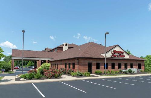 Middleburg Heights Hotel | Comfort and Convenience at Hampton Inn & Suites Cleveland