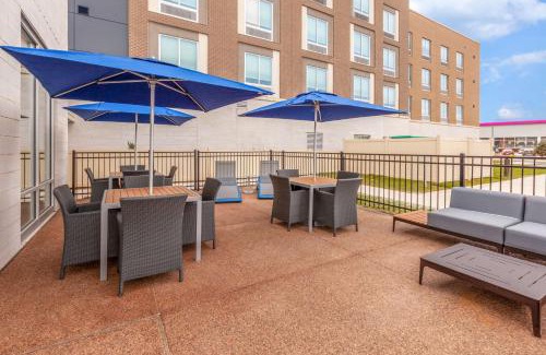 Pontiac Hotel | Discover Hampton Inn & Suites Bloomfield Hills: Guest Rated 9.1