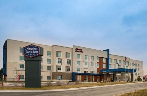 Adrian Hotel | Convenient Stay at Hampton Inn & Suites Adrian, MI
