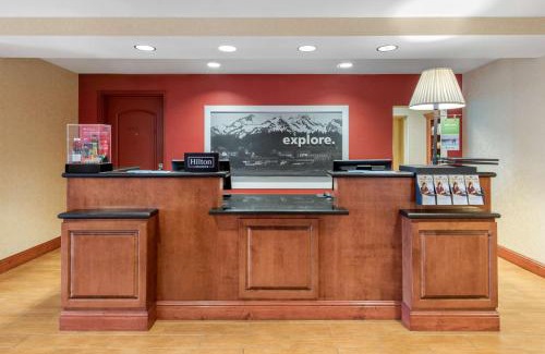 Pacific Hotel | Discover Hampton Inn & Suites Arcata with Pool and Hot Tub