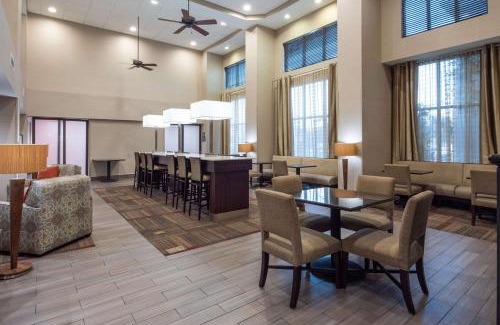Banning Hotel | Discover Hampton Inn & Suites Banning/Beaumont Getaway