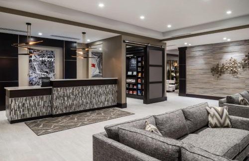 Martinsville Hotel | Comfortable Getaway at Hampton Inn & Suites Bridgewater, NJ