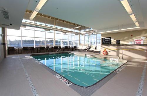 Terra Nova Hotel | Pet-Friendly Hampton Inn & Suites near St. John's Airport