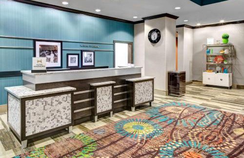 Dunwoody Hotel | Discover Hampton Inn & Suites Atlanta: Pet-Friendly Oasis