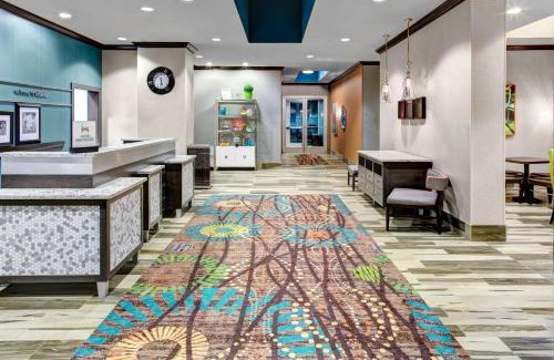 Dunwoody Hotel | Discover Hampton Inn & Suites Atlanta: Pet-Friendly Oasis