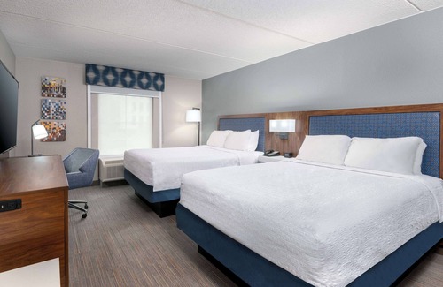 Charlottesville Hotel | Discover Hampton Inn & Suites in Charlottesville