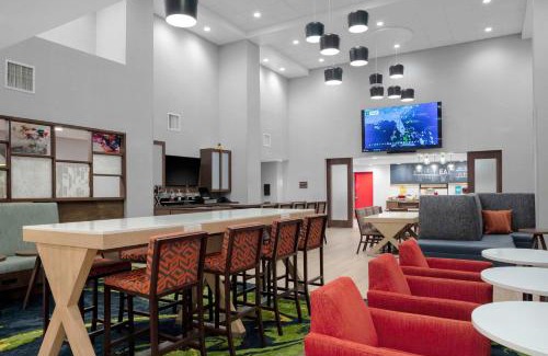 Cedar Park Hotel | Discover Hampton Inn & Suites Cedar Park: Family-Friendly Stay