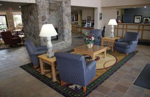 Chillicothe Hotel | Discover Hampton Inn & Suites Chillicothe with Ocean Views