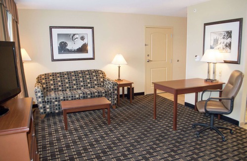Columbia Hotel | Explore Hampton Inn & Suites Columbia: Top Amenities Await
