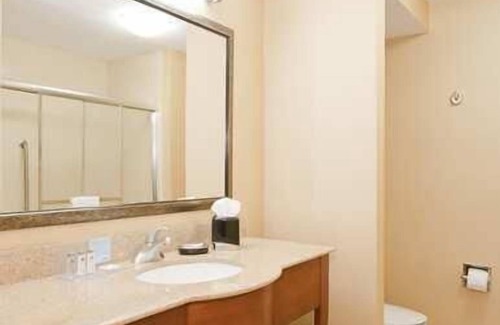 Columbia Hotel | Explore Hampton Inn & Suites Columbia: Top Amenities Await