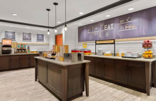 Columbus Hotel | Explore Hampton Inn & Suites Columbus with Pool and Pets