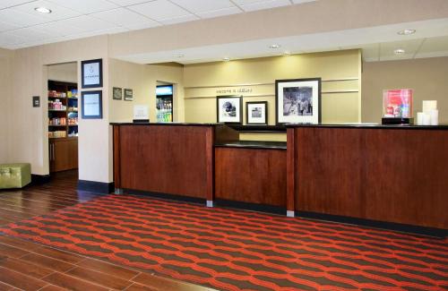 Hilliard Hotel | Pet-Friendly Retreat at Hampton Inn & Suites Columbus Hilliard
