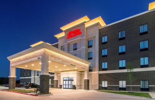 Richardson Hotel | Pet-Friendly Hampton Inn & Suites in Dallas/Richardson