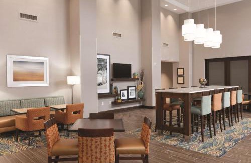 DeLand Hotel | Experience Hampton Inn & Suites DeLand with Ocean Views