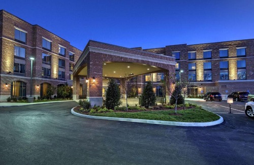 Franklin Hotel | Top-Rated Hampton Inn & Suites in Franklin Berry Farms