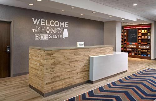 Fultondale Hotel | Relax at Hampton Inn & Suites Fultondale with Pool Access
