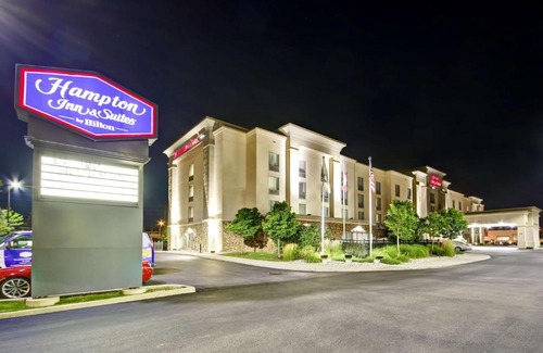 Guelph Hotel | Discover Hampton Inn & Suites Guelph: Pet-Friendly Comfort
