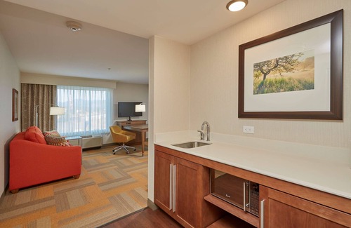 Hood River Hotel | Unwind at Hampton Inn & Suites Hood River - Rated 9.4/10!
