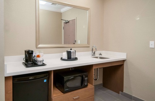 Ridgeland Hotel | Top-Rated Hampton Inn & Suites: Family-Friendly Comfort