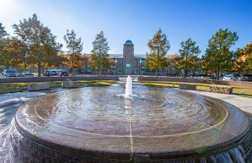 Keller Hotel | Exceptional Stay at Hampton Inn & Suites Keller Town Center