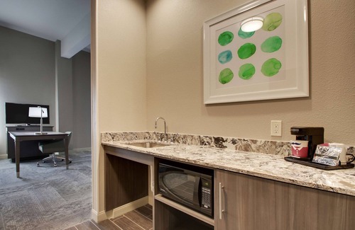 Southeast Raleigh Hotel | Discover Hampton Inn & Suites Knightdale Raleigh: 9/10 Rated Stay