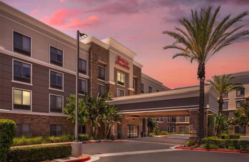 Moreno Valley Hotel | Discover Hampton Inn & Suites Moreno Valley with Ocean Views
