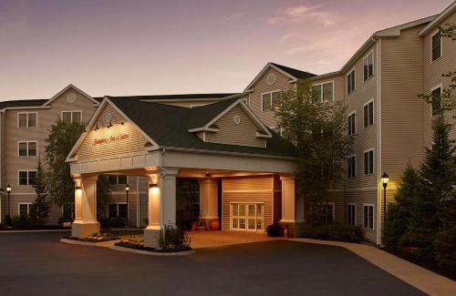 North Conway Hotel | Discover Comfort at Hampton Inn & Suites North Conway