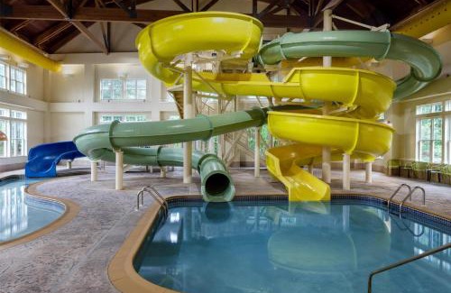 North Conway Hotel | Discover Comfort at Hampton Inn & Suites North Conway