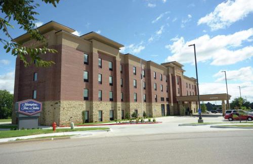 Oklahoma City Hotel | Pet-Friendly Getaway at Hampton Inn & Suites OKC Quail Springs