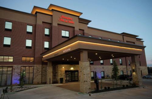 Oklahoma City Hotel | Pet-Friendly Getaway at Hampton Inn & Suites OKC Quail Springs
