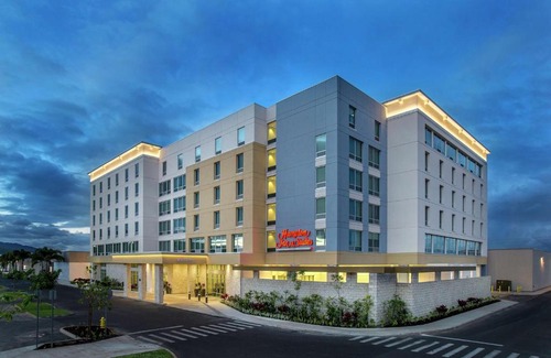 Kapolei Hotel | Discover Hampton Inn & Suites Oahu Kapolei with Free Breakfast
