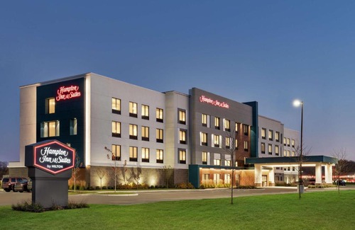 Olean Hotel | Discover Hampton Inn & Suites Olean: Pet-Friendly Retreat