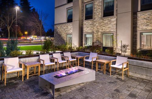 Olympia Hotel | Discover Hampton Inn & Suites Olympia Lacey: Pet-Friendly Stay