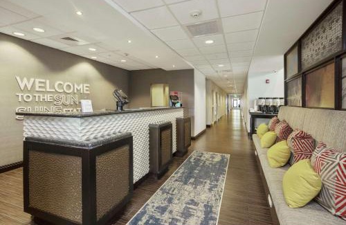 Apopka Hotel | Comfortable Stay at Hampton Inn & Suites Orlando-Apopka