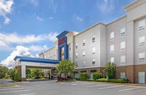 Phenix City Hotel | Pet Friendly Retreat at Hampton Inn & Suites Phenix City