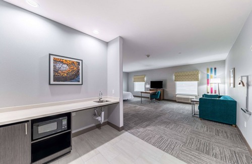 Lusta Hotel | Comfortable Stay at Hampton Inn & Suites Pryor - Rated 9/10