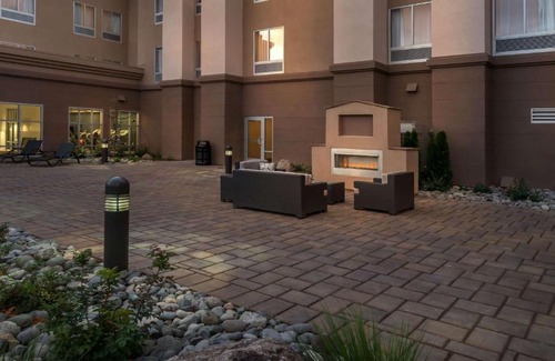 Northwest Reno Hotel | Comfortable Stay at Hampton Inn & Suites - Reno West, NV