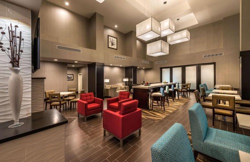 Northwest Reno Hotel | Comfortable Stay at Hampton Inn & Suites - Reno West, NV