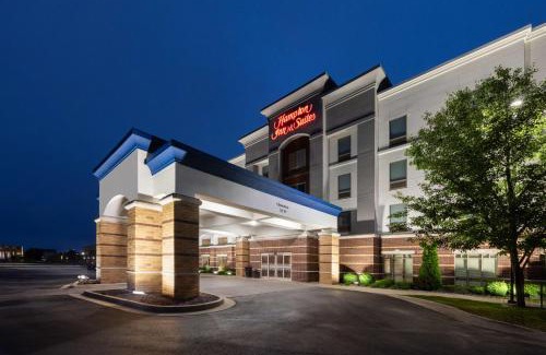Saginaw Hotel | Pet-Friendly Hampton Inn & Suites with Ocean View Pool