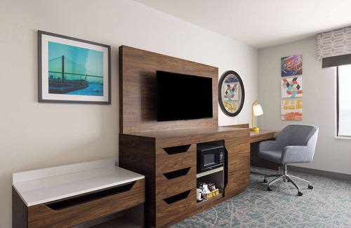 Eden Hotel | Discover Comfort at Hampton Inn & Suites Savannah-Airport