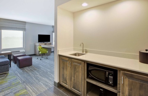 Sioux Falls Hotel | Top-Rated Hampton Inn & Suites in Sioux Falls with Pool