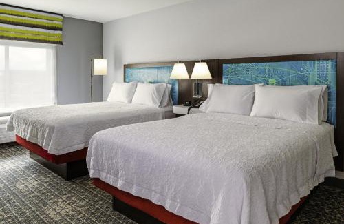 Somerset Hotel | Family-Friendly Haven: Hampton Inn & Suites Somerset