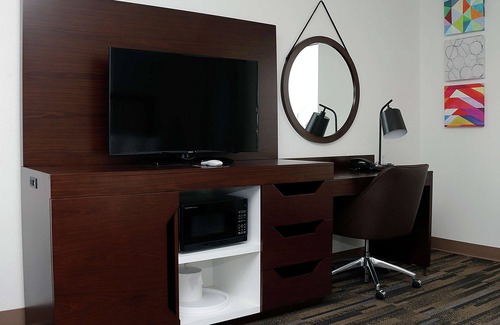 Stephenville Hotel | Pet-Friendly Hampton Inn & Suites in Stephenville Awaits