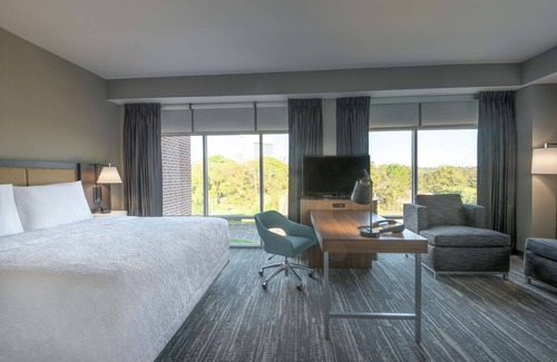 Tallahassee Hotel | Guest Rated 9.2: Hampton Inn & Suites Tallahassee Capitol
