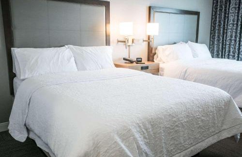 Tempe Hotel | Comfortable Stay at Hampton Inn & Suites Tempe/Phoenix Airport
