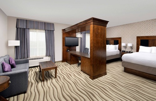 Tupelo Hotel | Top-Rated Hampton Inn & Suites Tupelo with Pool & Dining
