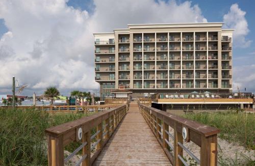 Carolina Beach Hotel | Oceanfront Escape at Hampton Inn & Suites Carolina Beach