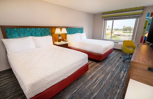 Imperial Beach Hotel | Discover Hampton Inn & Suites Imperial Beach, Rated 9.4/10